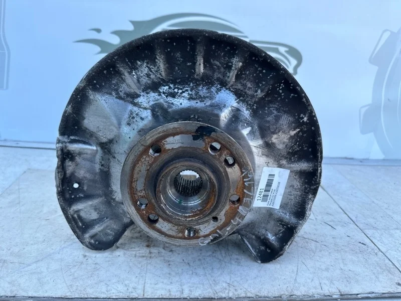 Кулак задний левый Mercedes-benz GLE W166