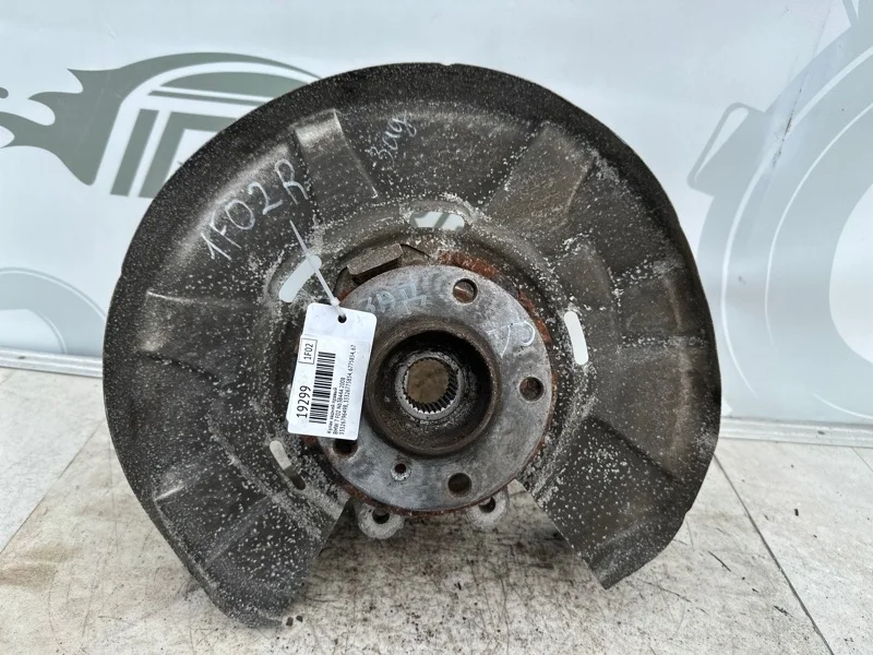 Кулак задний правый BMW 7 2008 F02