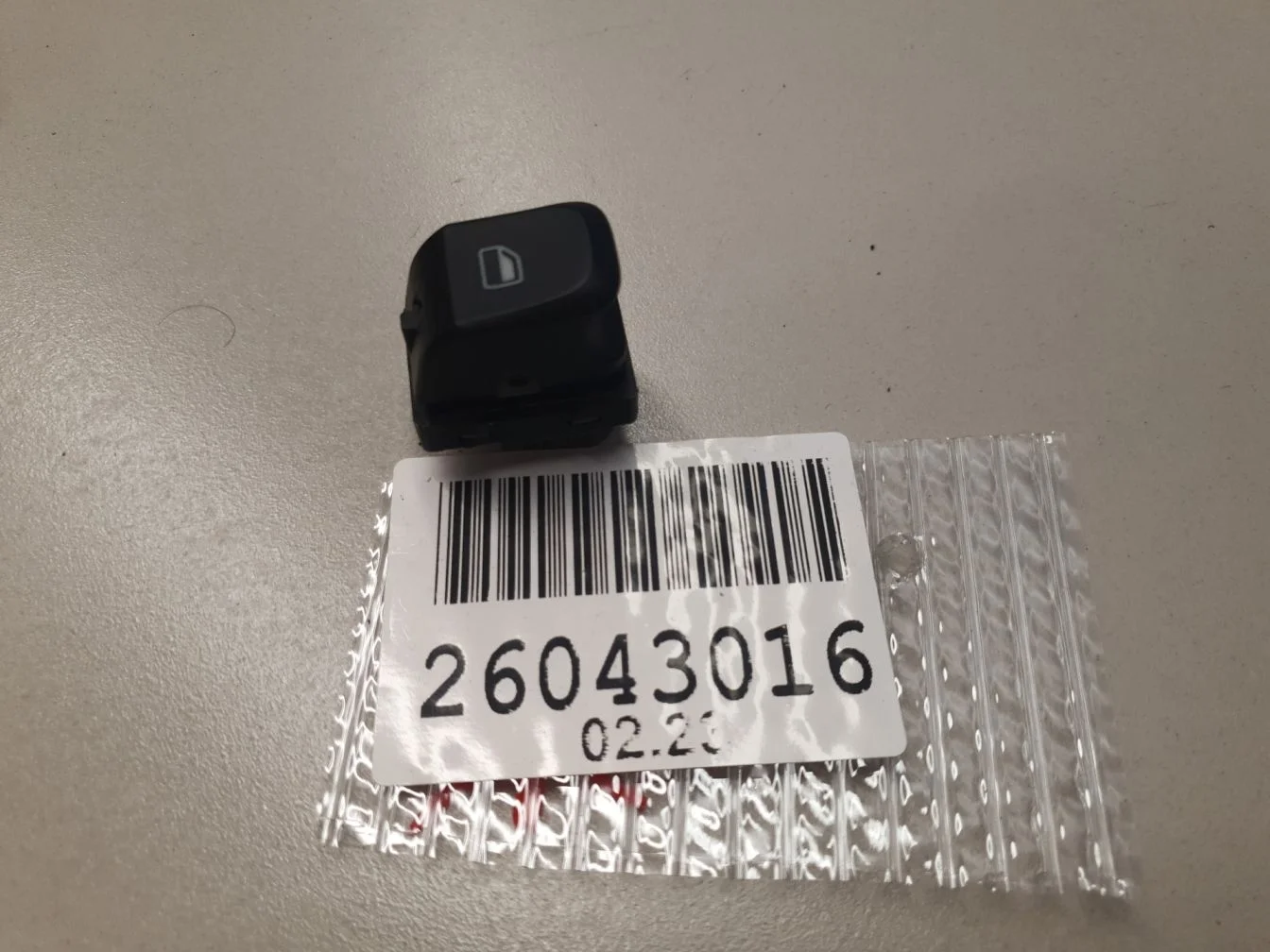 Кнопка стеклоподъемника для Audi A4 B8 Allroad quattro 2009-2016