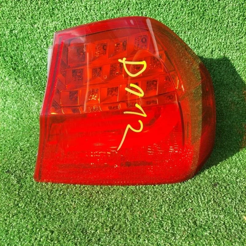 Фонарь BMW E90