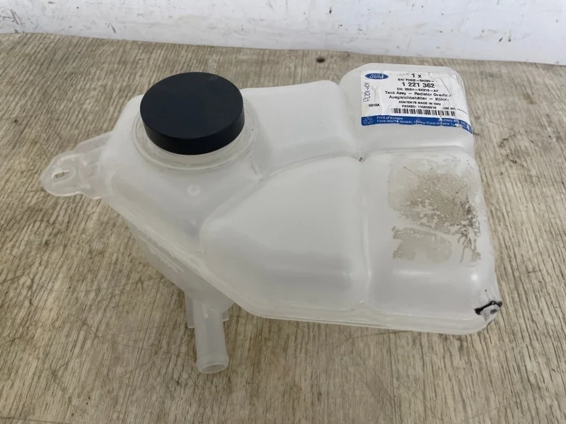 Бачок расширительный FORD FIESTA 2002 2003 2004 2005 2006 2007 2008 2009 2010 2011 2012 1221362 JH, передний
