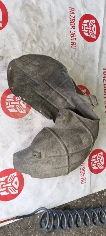 Подкрылок Volkswagen Passat 2012 365