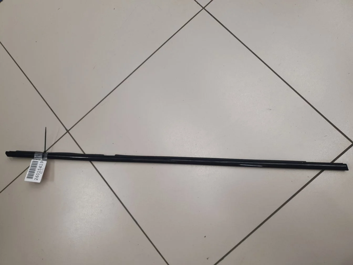 Молдинг стекла задней правой двери для BMW 3 F30 2011-2018