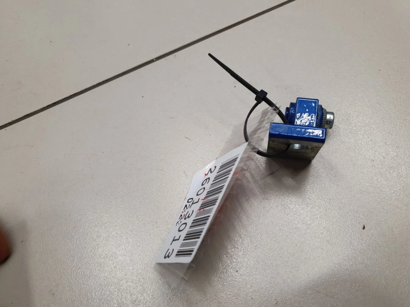 Петля двери передней левой верхняя для BMW 3 F30 2011-2018