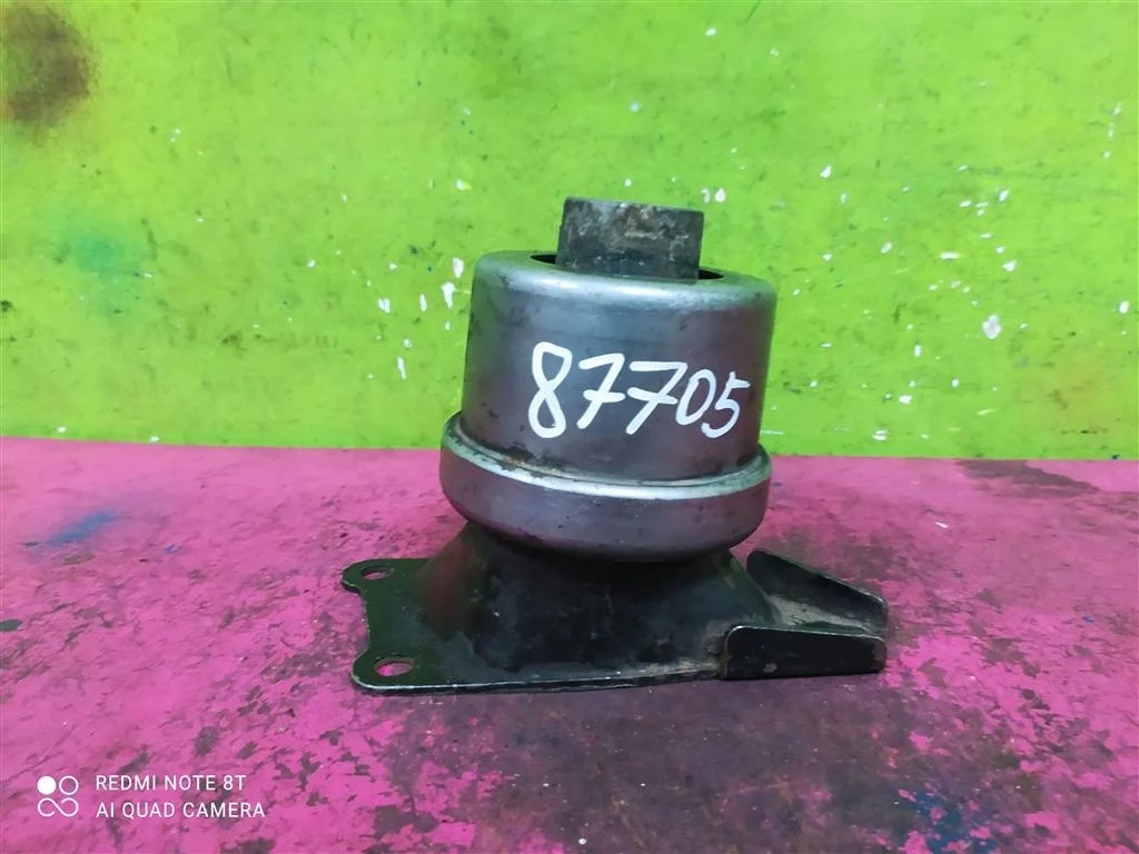 Подушка двигателя Transporter T5 T6 1,9 7H0199256F