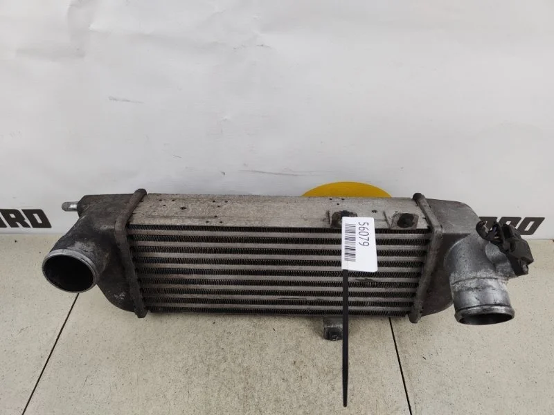 Интеркулер Hyundai i30 2010 FD