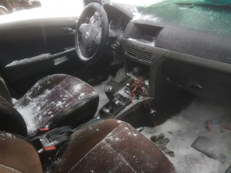 Продажа Opel Astra 1.8 (125Hp) (Z18XE) FWD AT по запчастям