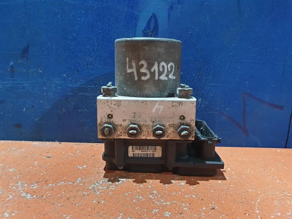 Блок АБС ABS Ford Mondeo 3 2000-2007 5S712M110AB