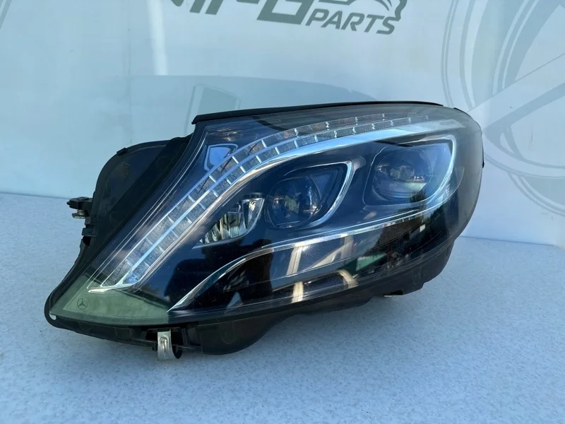 Фара левая Mercedes-benz 2016 W222