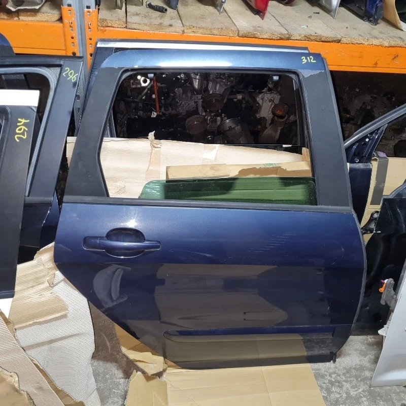 Дверь Peugeot 308 2011 универсал