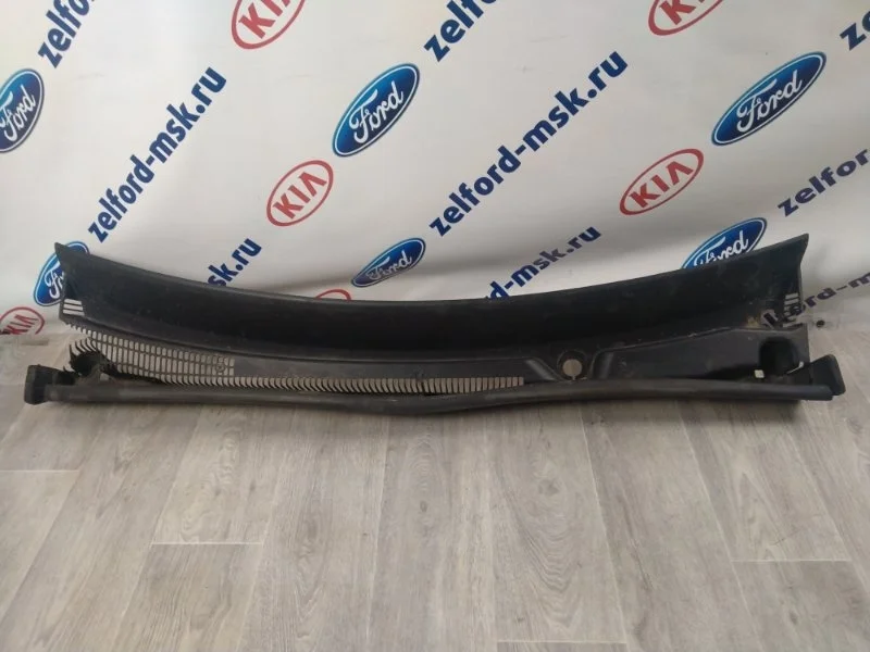 Решетка под лобовое стекло FORD FUSION 2002-2014 ХЭЧБЭК