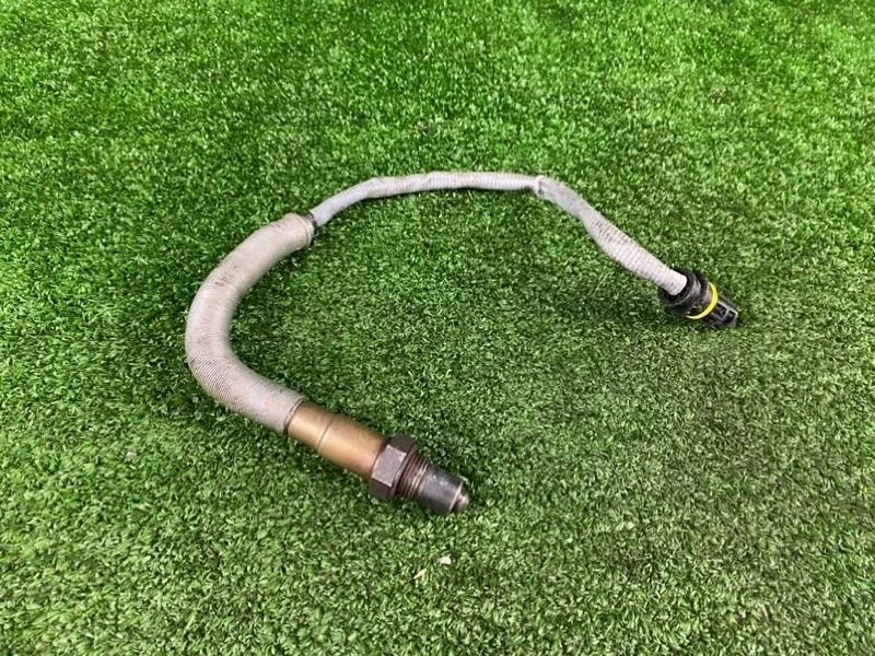 Лямбда зонд BMW 320i E90