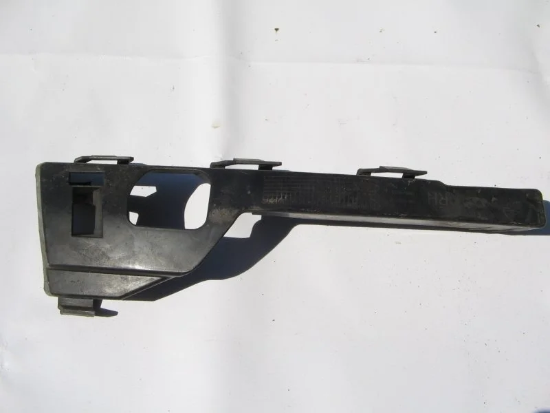 Кронштейн бампера FORD FOCUS 2 2007 СЕДАН