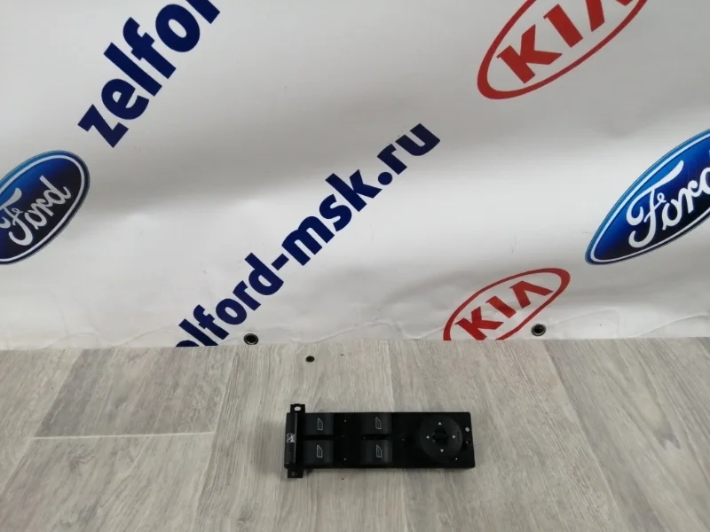 Блок управления стеклами FORD FOCUS 2 2006 СЕДАН