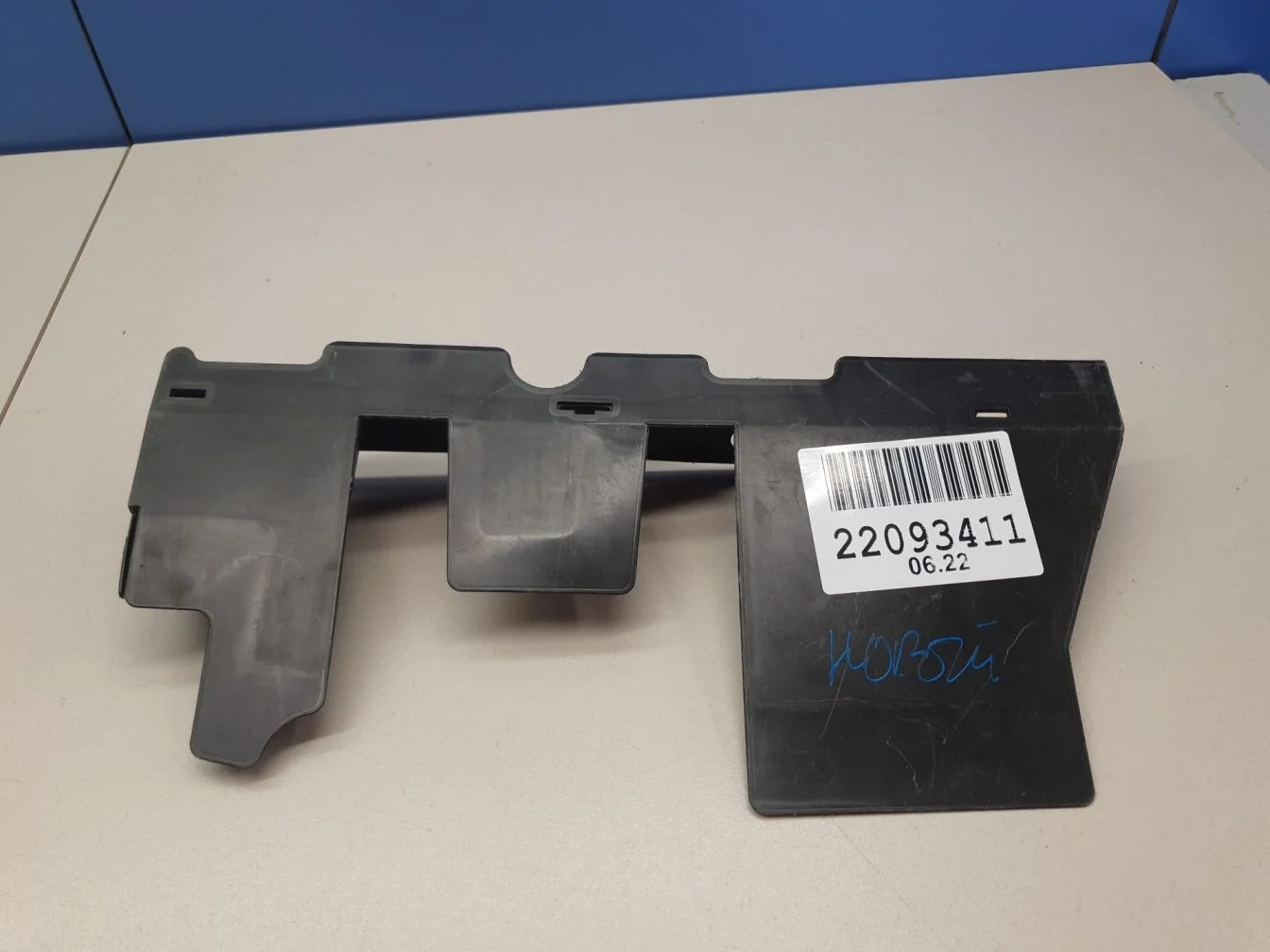 Воздуховод радиатора правый для Skoda Roomster 2006-2015