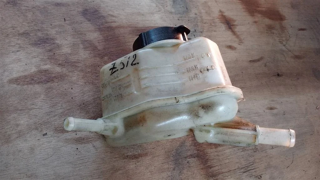 Б.у. бачок гидроусилителя NISSAN MURANO Z51 NISSAN MURANO Z51