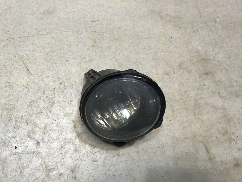 ПТФ  правая BMW X5 E53 БМВ Е53