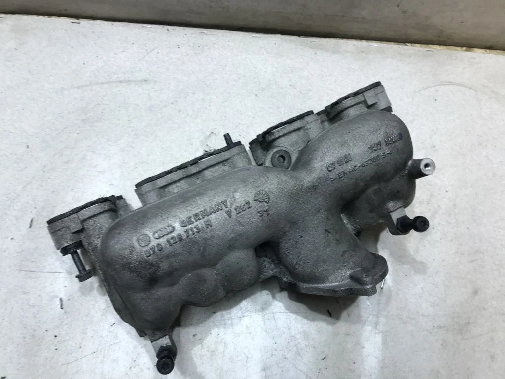 Коллектор впускной VW Touareg