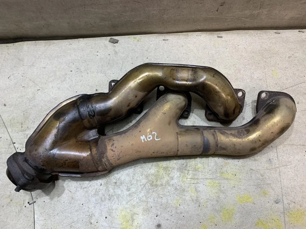 Коллектор выпускной правый  BMW M62