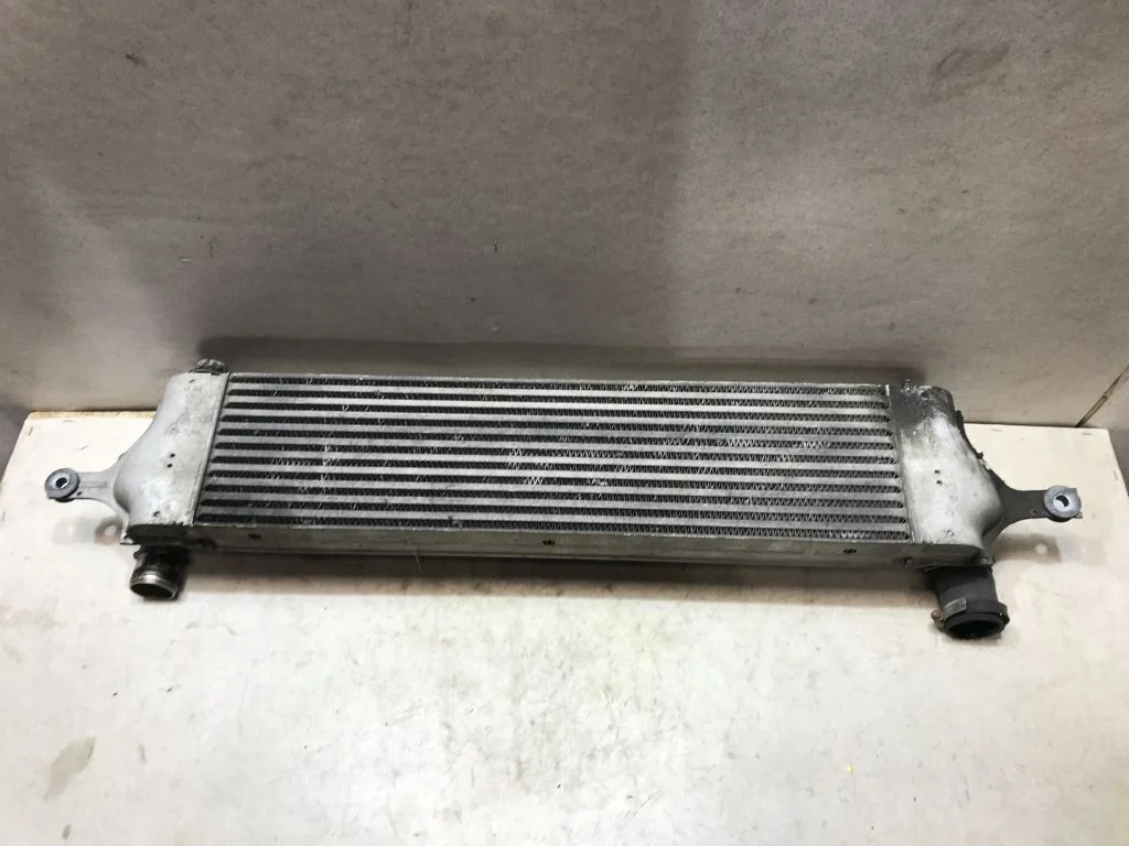 Интеркулер Nissan Qashqai J10 1.5 DCI