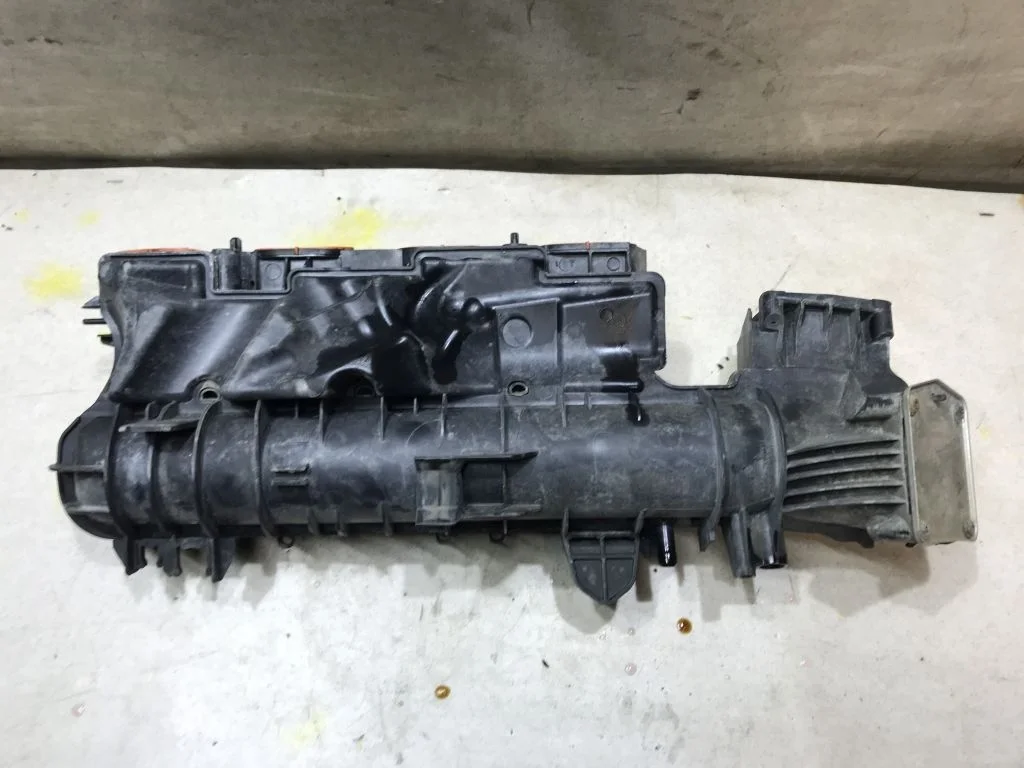 Впускной коллектор Mercedes