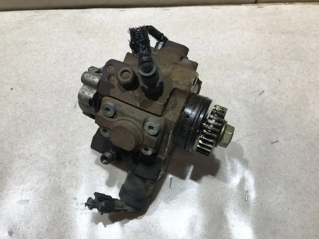 ТНВД Nissan Renault M9R 2.0 Дизель