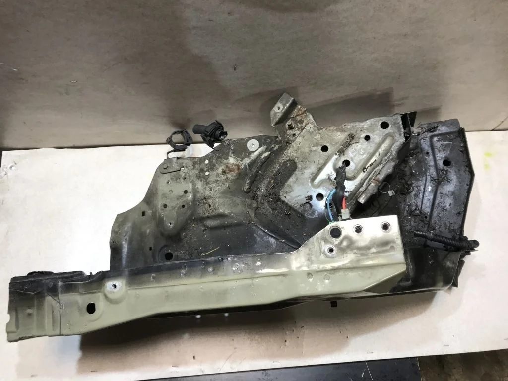 Лонжерон правый Nissan Pathfinder R51 64100EB330