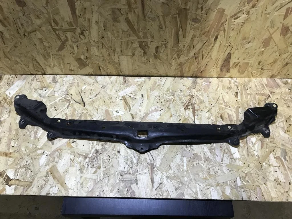 Панель передняя BMW E60 E61