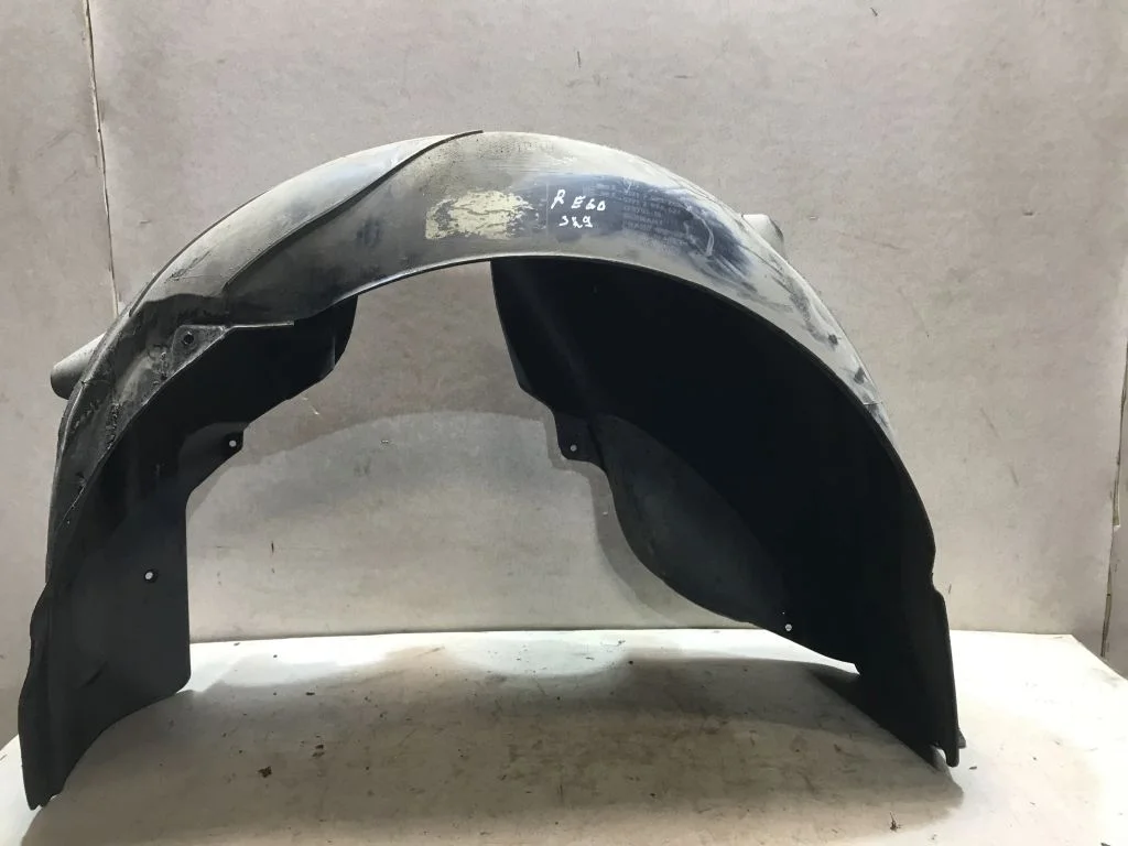 Локер задний правый BMW E60