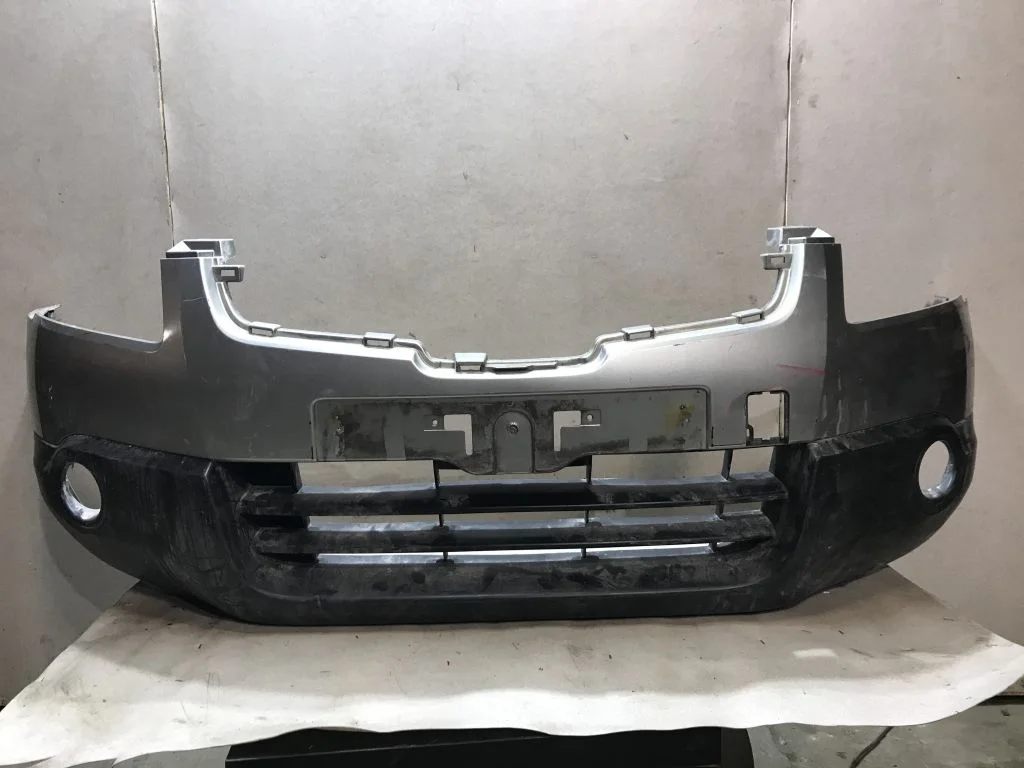 Бампер Nissan Qashqai J10 С ДЕФЕКТОМ