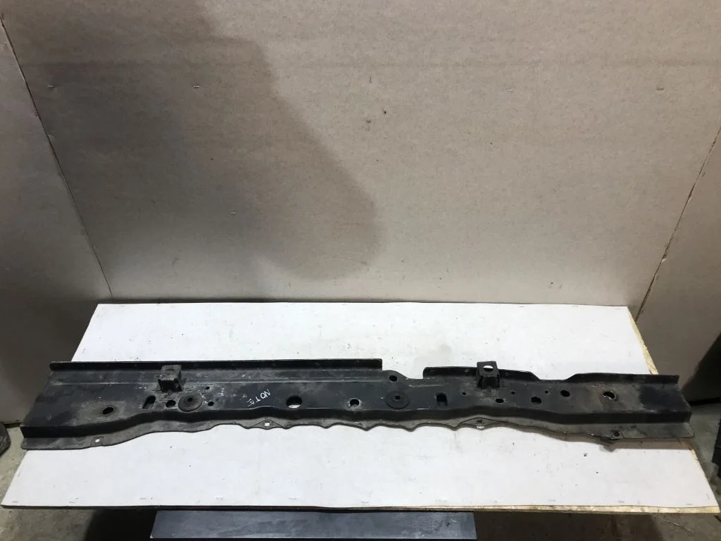 Балка радиаторов Nissan Note E11