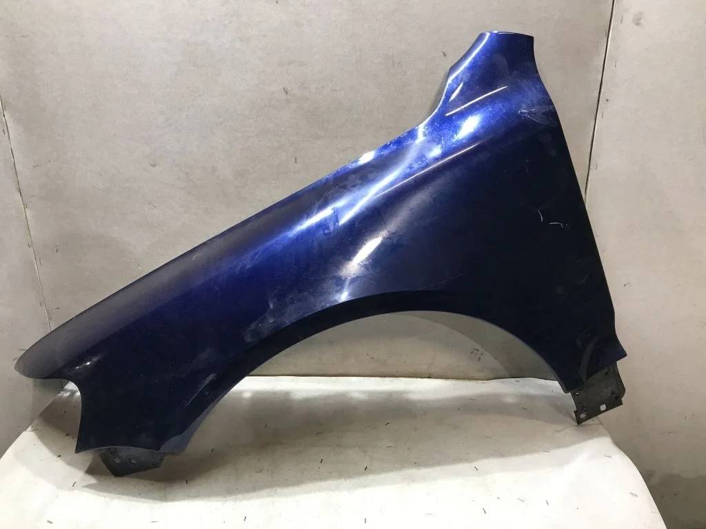 Крыло переднее левое VW Touareg 1