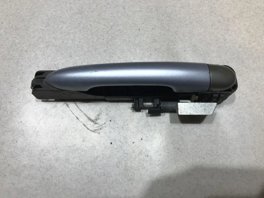 Ручка наружная Nissan Primera P12