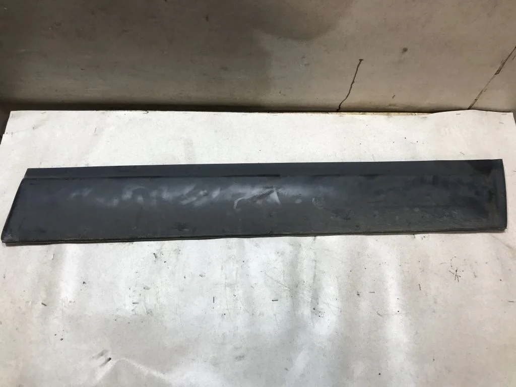 Накладка двери правой Nissan Qashqai J10