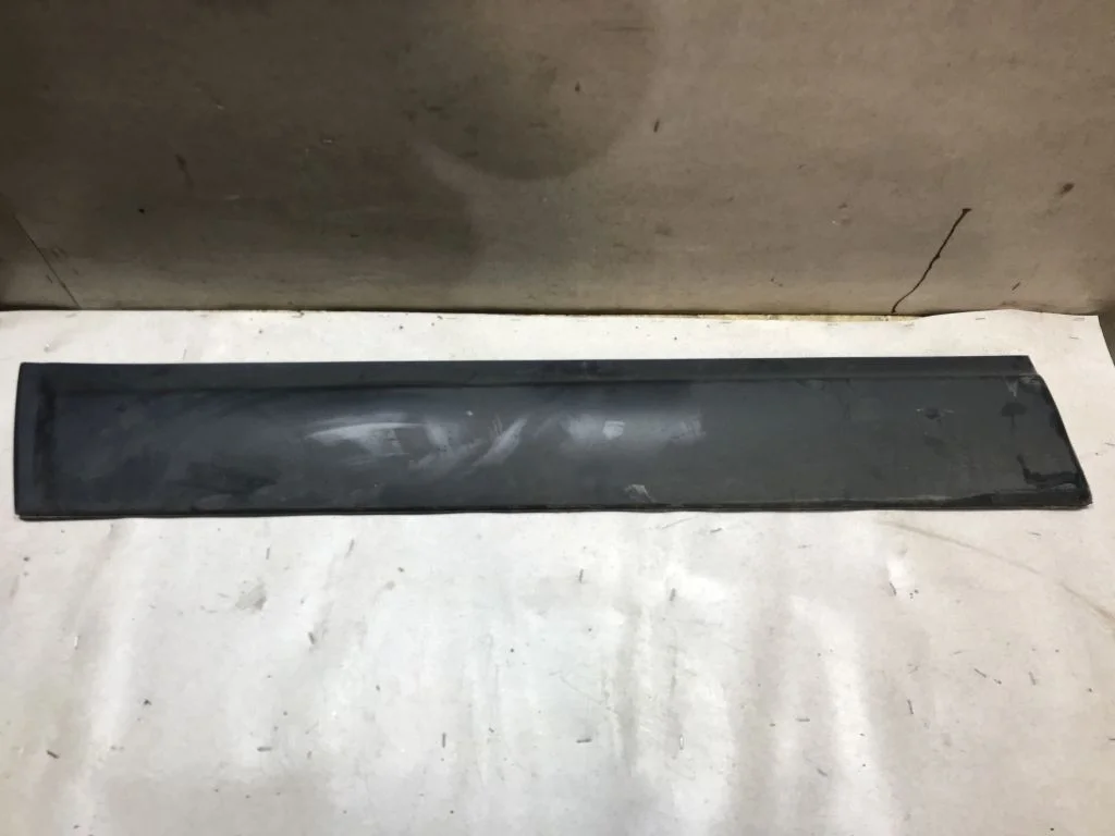 Накладка двери левой Nissan Qashqai J10