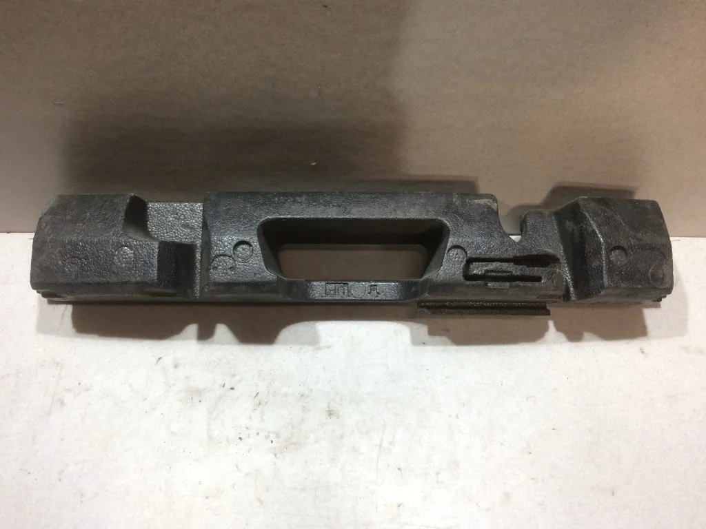 Абсорбер зад бампера Nissan Qashqai J10