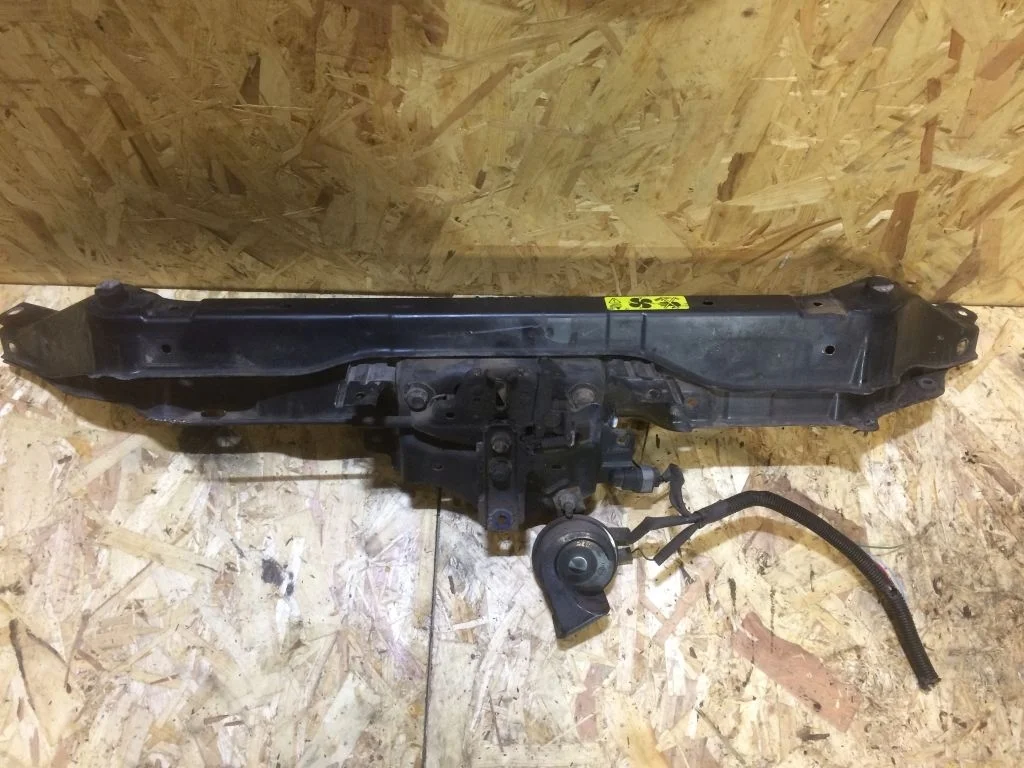 Панель передняя в сборе Nissan Note E11