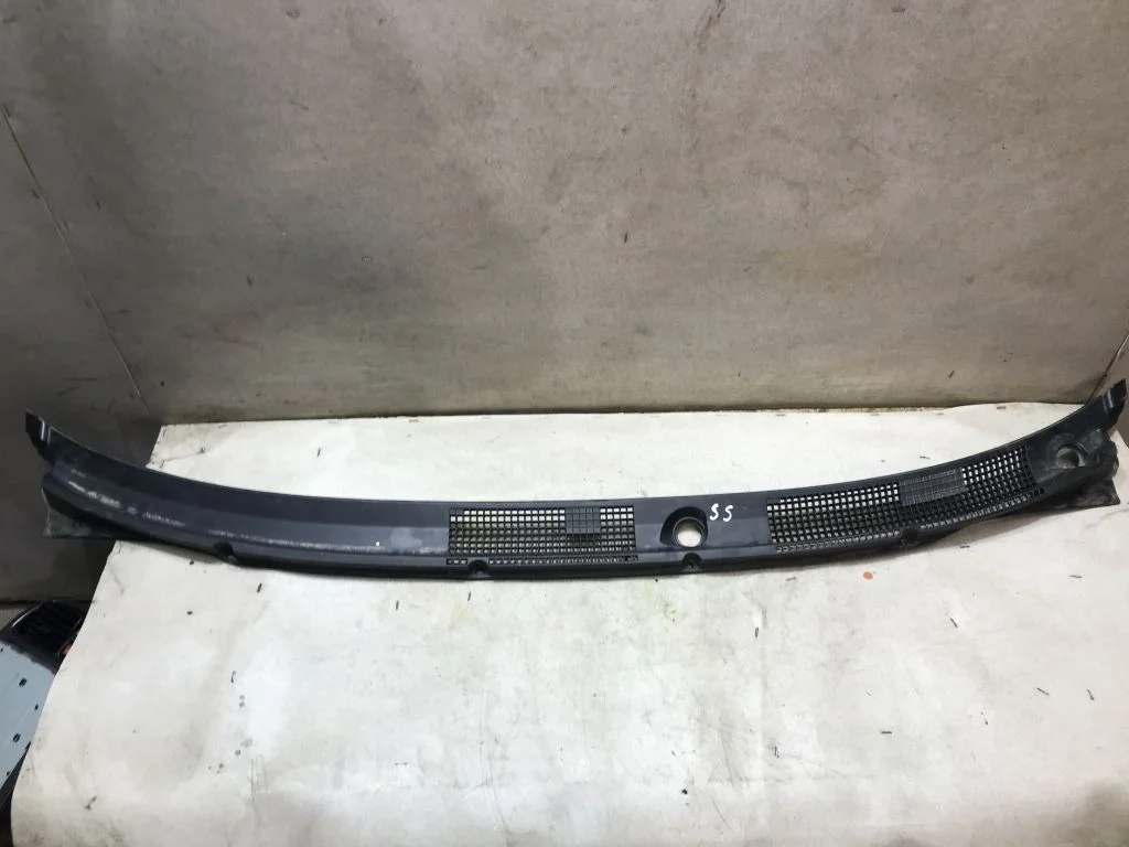 Жабо Mitsubishi Space Star