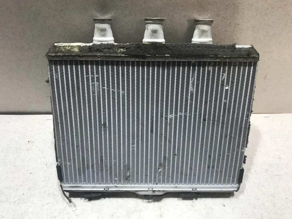 Радиатор печки BMW E65