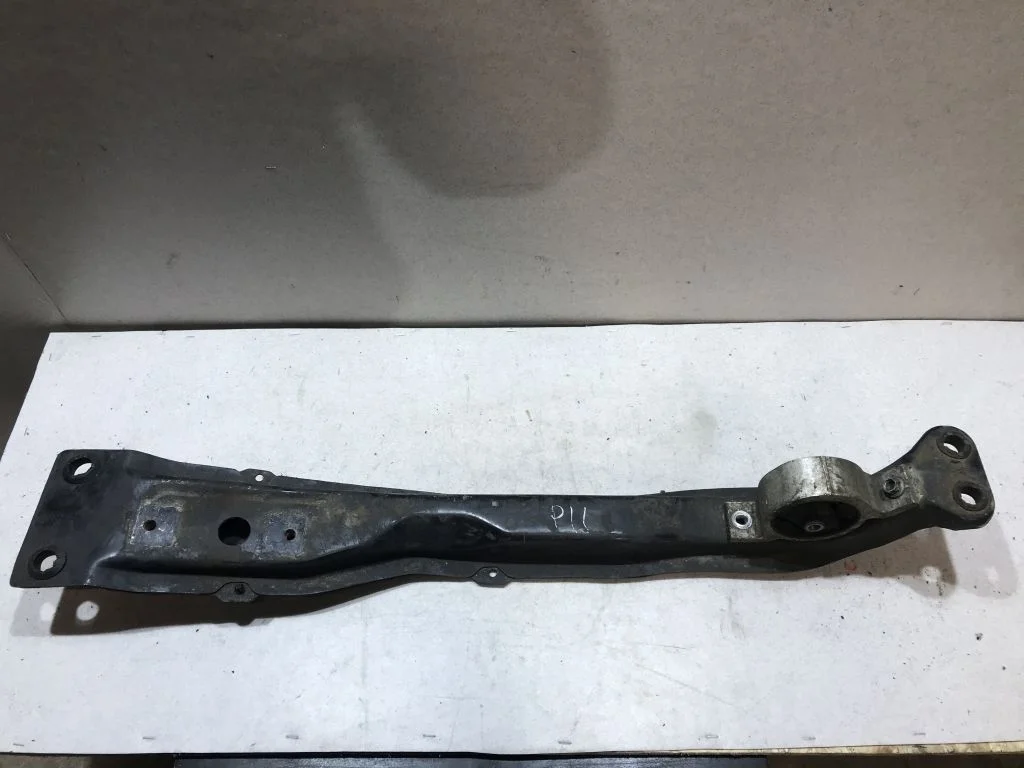 Балка продольная Nissan Primera P11