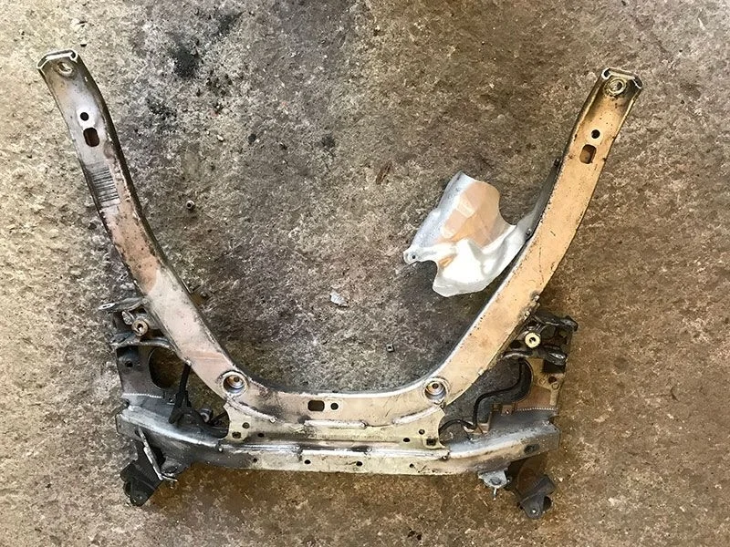 Балка переднего моста BMW E60