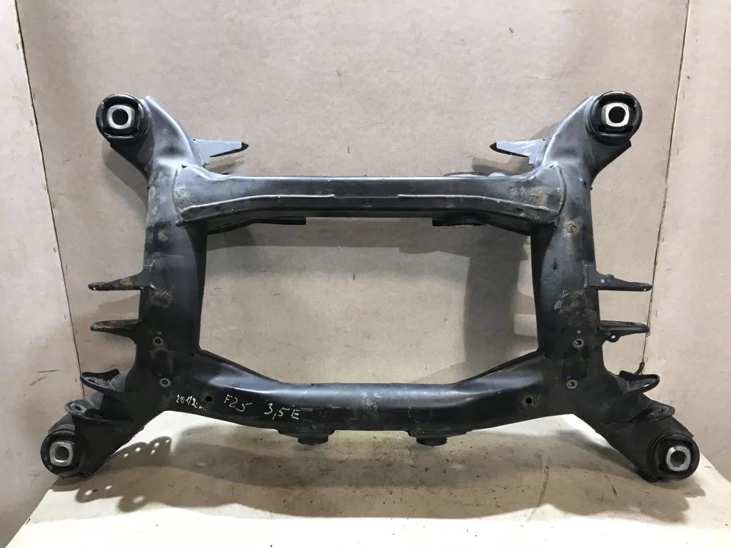 Балка заднего моста BMW X3 X4 F25 F26