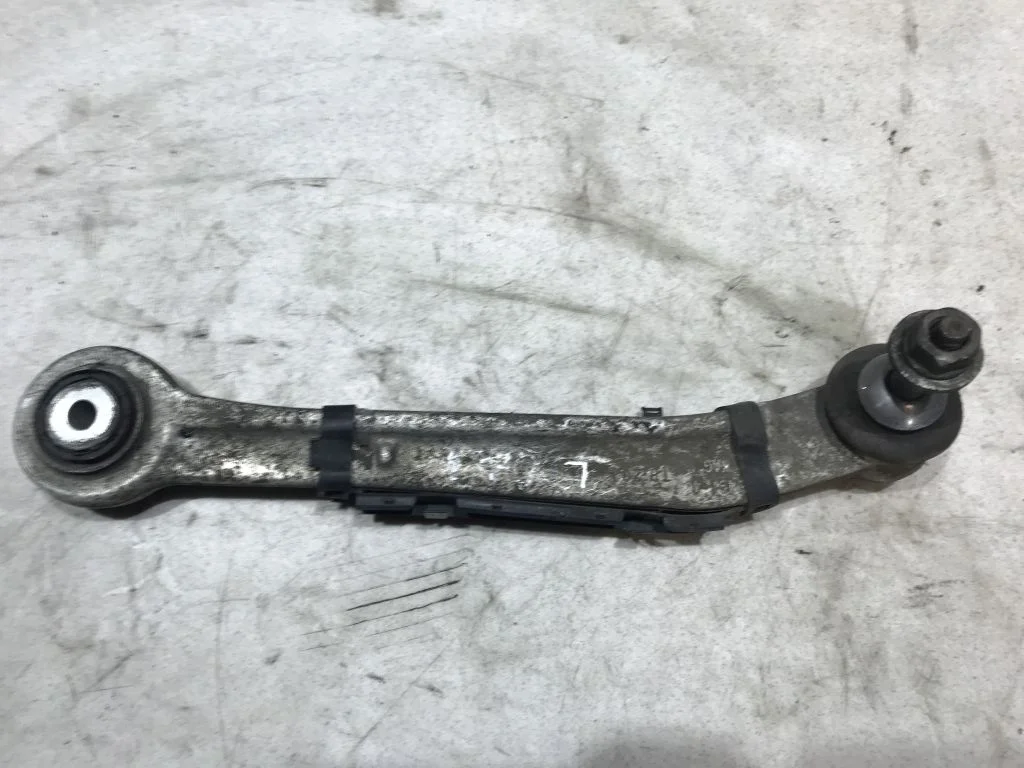 Рычаг задний левый поперечный BMW X5 E70