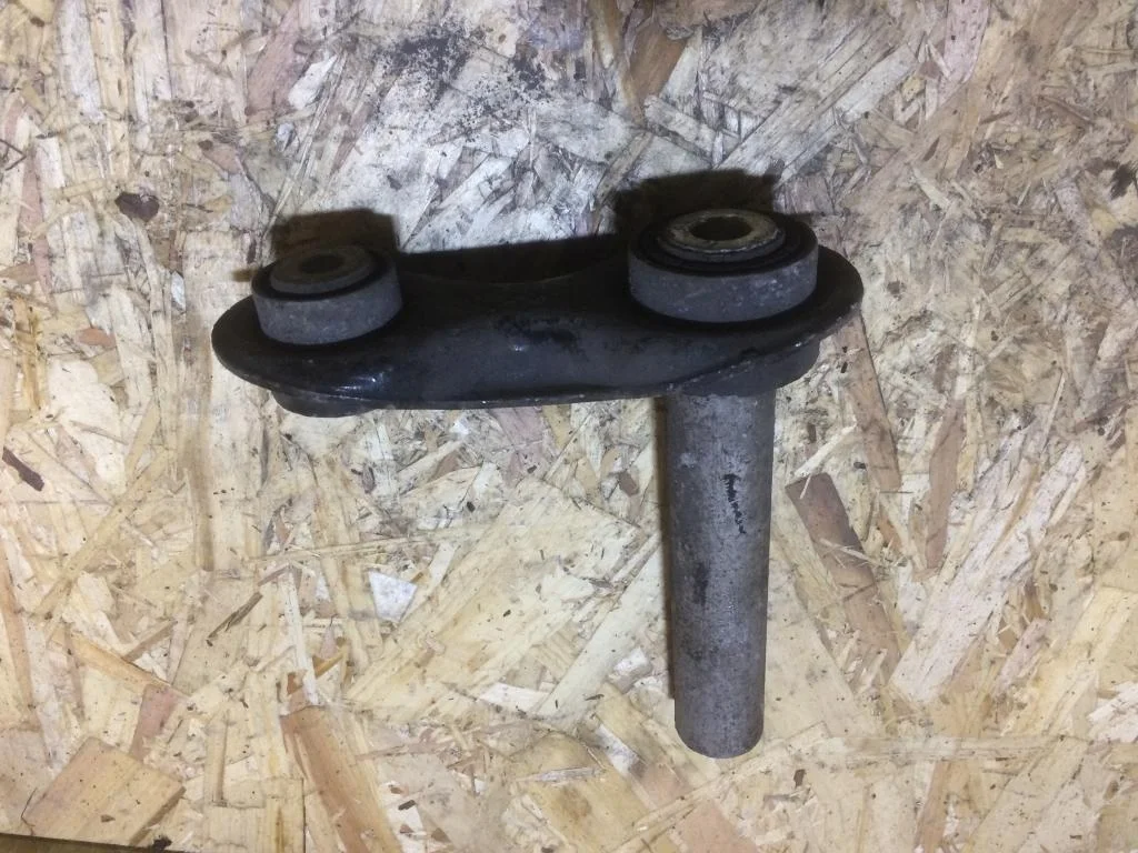 Тяга задняя BMW X5 E70 E71 F15 F16