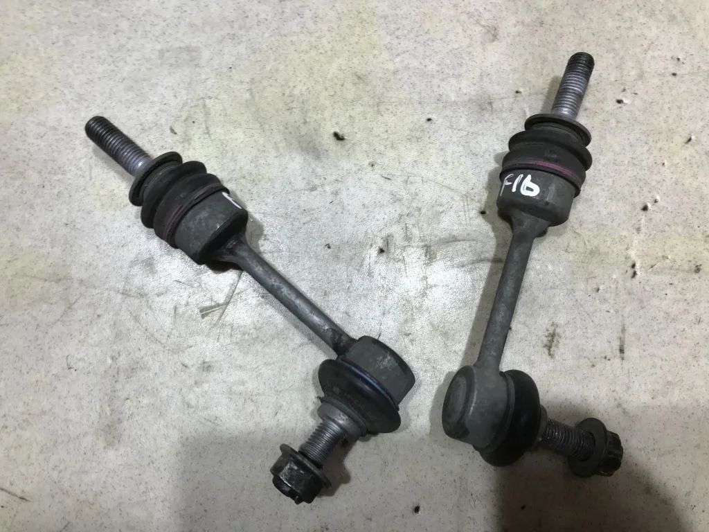 Тяга стабилизатора BMW X5 X6 F15 F16