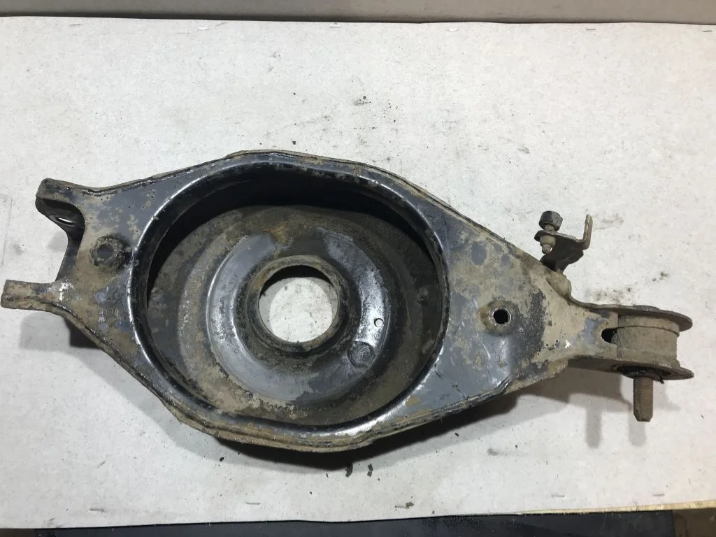 Рычаг задний Nissan Pathfinder R51