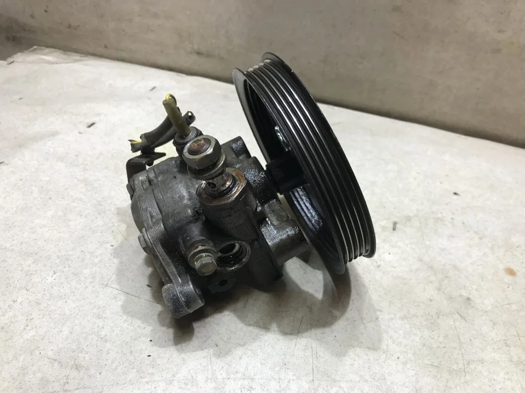 Насос ГУР Mitsubishi Carisma Space Star