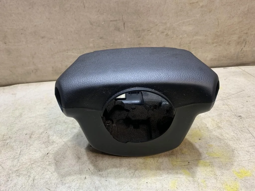 Кожух рулевой колонки Nissan Note E11