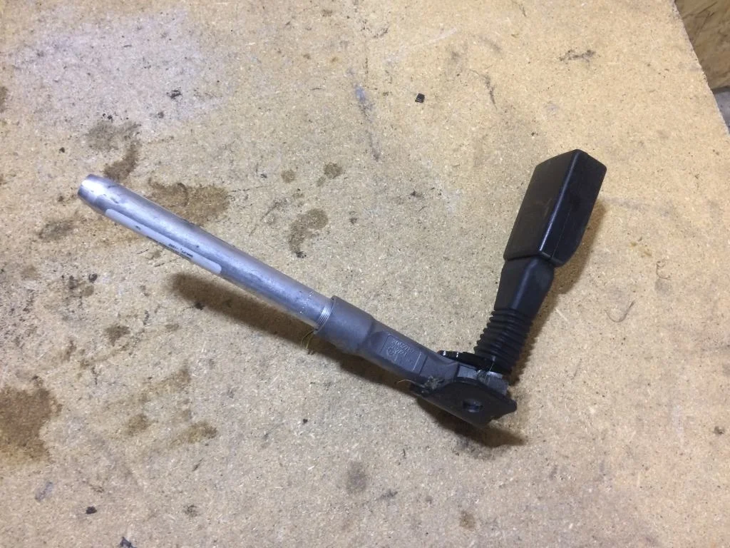 Преднатяжитель ремня BMW E90 E91