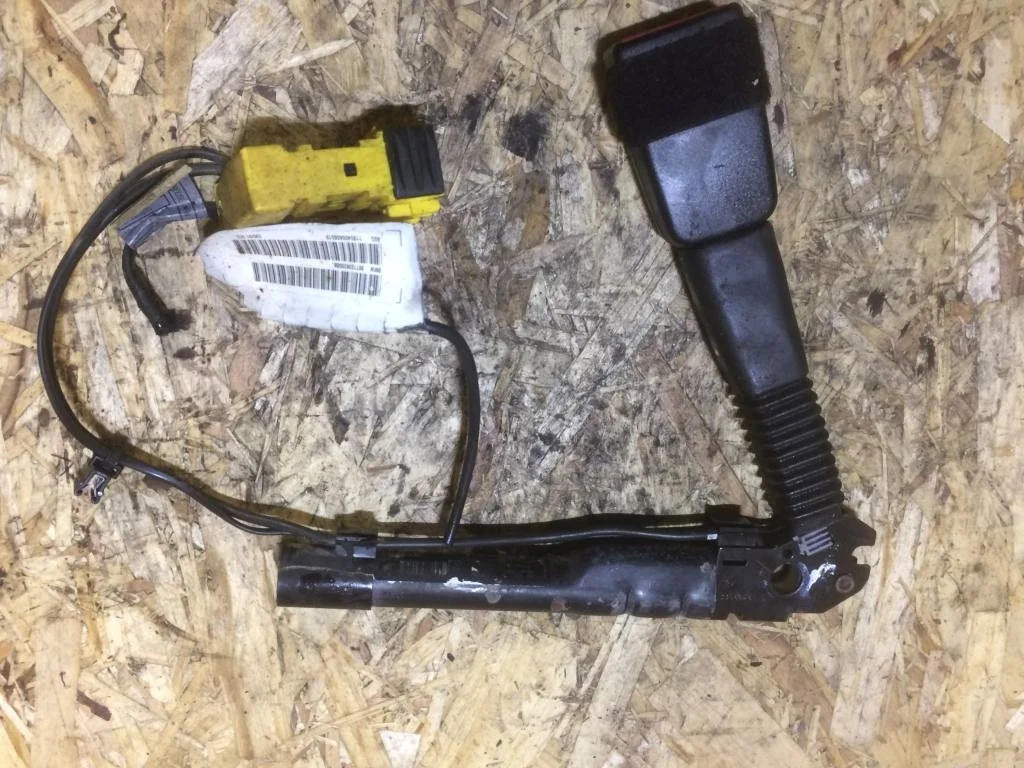 Натяжитель ремня airbag BMW E90 E87